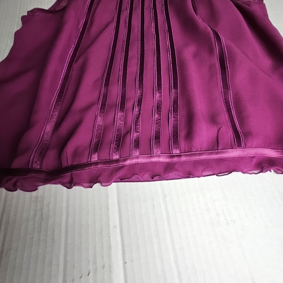 Ann Taylor Women Berry Feminine Silk Top Size 14 - Picture 5 of 12